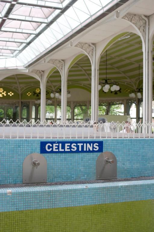 Hotel Des Thermes Les Domes Vichy Dış mekan fotoğraf